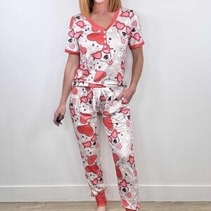 Chic Pink Heart Print Pajama Set